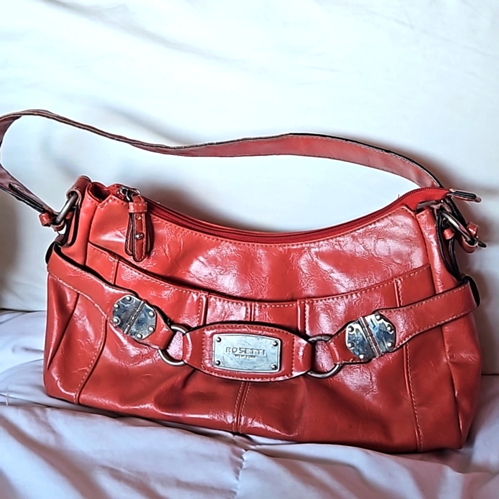 Purse - Picture 1 of 1